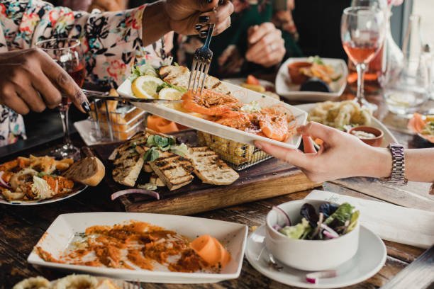 How Can I Tell If Seafood Is Fresh at the Market?